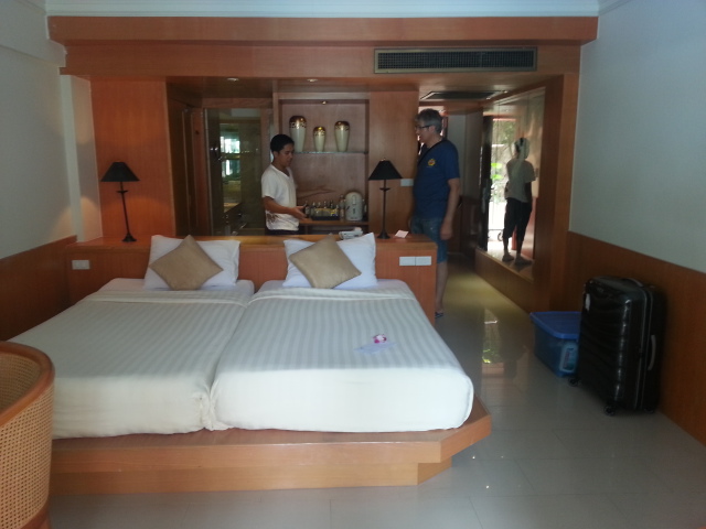 Deluxe Pool Access room at Patong Seaview Hotel