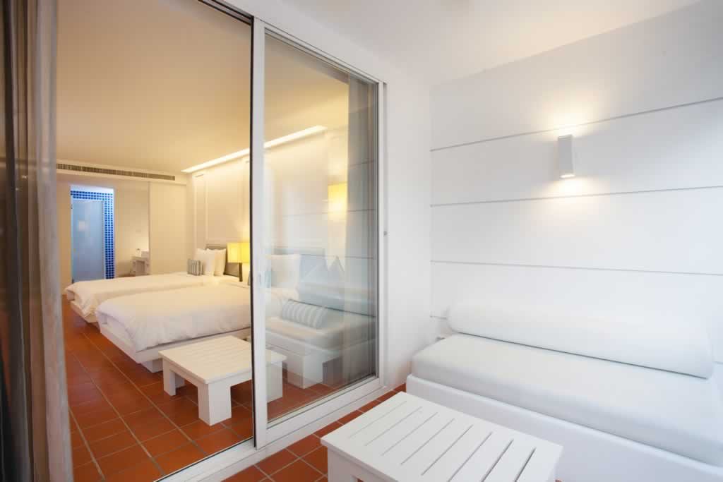 DayLight Room - The Nap Patong (3)