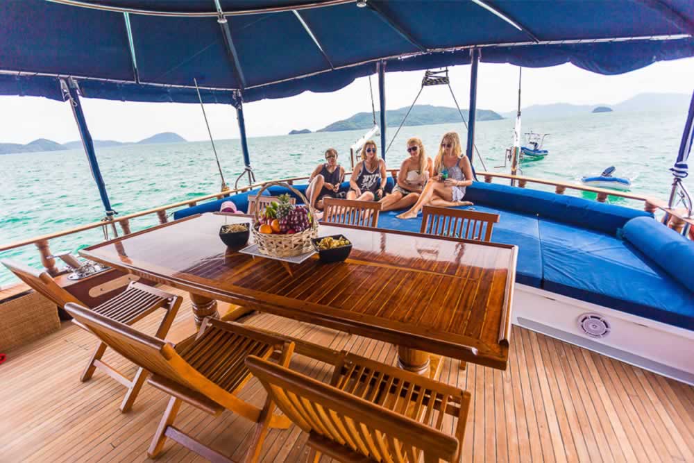 Private Phuket Island Cruises - MS Illuzion common area