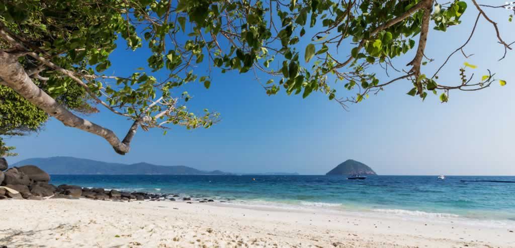 Koh Hae Island Tour With Easy Day Phuket Tours