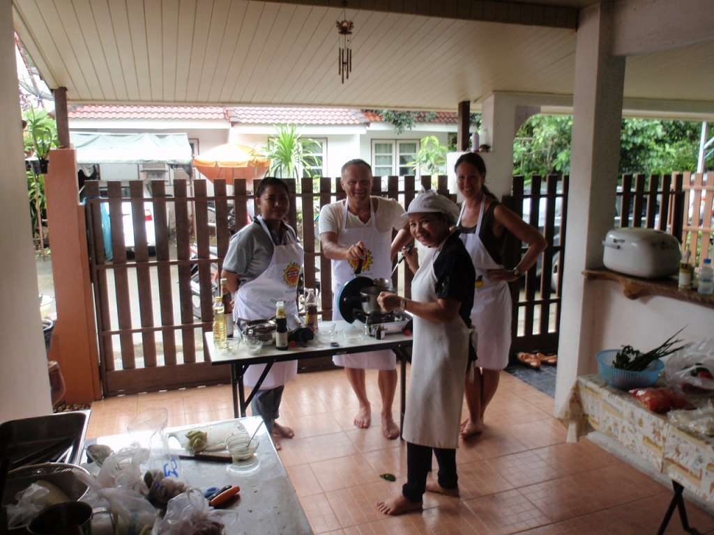 Easy Day Phuket - Zubereitung der Mahlzeiten
