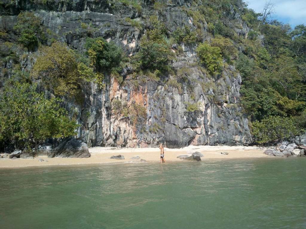Phuket Tours Phang Nga Bay Caves & Sea Canoe - Koh La Na Island secluded beach