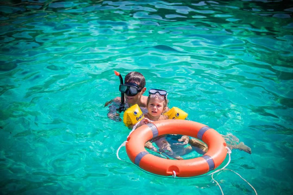 Racha Island Tour Family Snorkeling